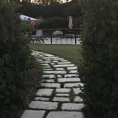 La Torretta Bed & Breakfast 3*